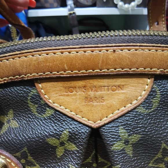 S O L D ❤️ 100% Authentic LV Tivolii Size GM - Picture 2 of 16